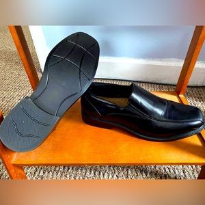 PRICE DROP. ‼️ Mens croft & barrow dress shoes size 10 wide! Really good shape!!
